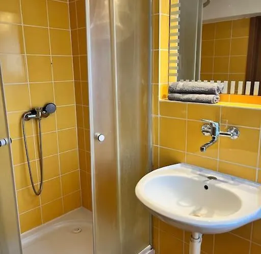 Stylish In The Old Town *